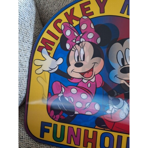 NEW Disney Mickey Mouse Funhouse MICKEY & MINNIE 3D Lenticular W/36 CUPCAKE CUPS - Picture 5 of 11